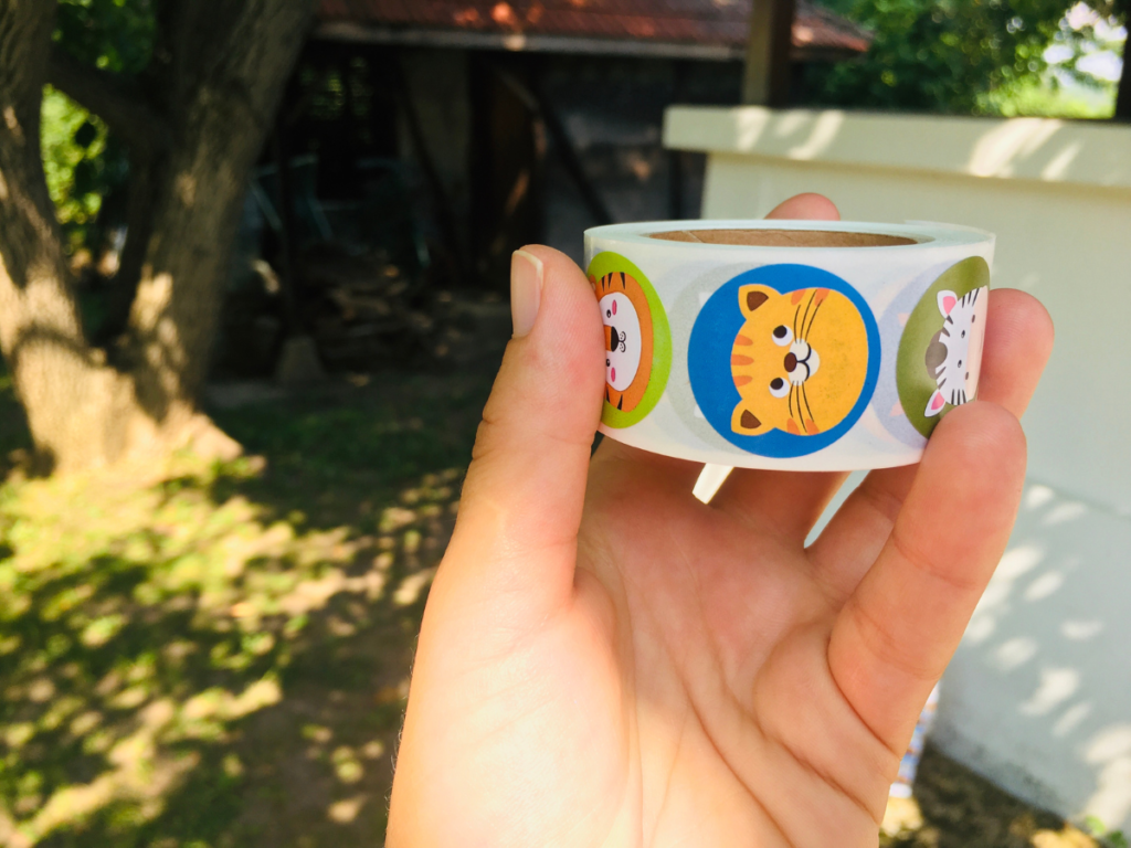 How to build Serbian vocabulary using stickers